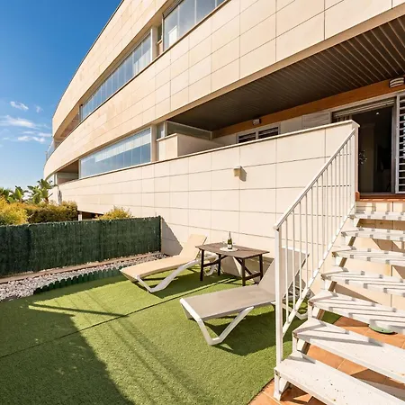 Malagasuite Pinillo Padel & Parking Apartament