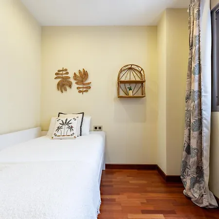 Apartament Malagasuite Pinillo Padel & Parking