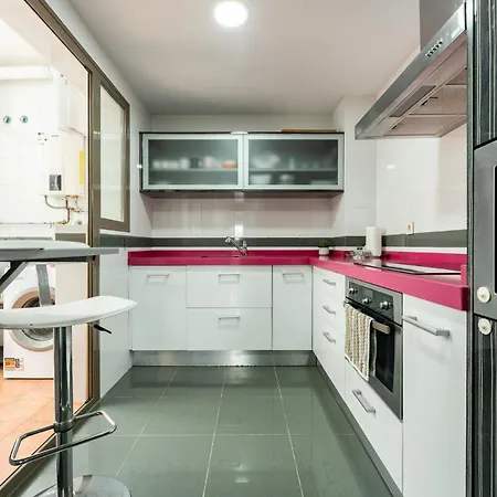 Malagasuite Pinillo Padel & Parking Apartament
