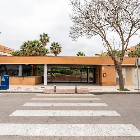 Apartament Malagasuite Pinillo Padel & Parking